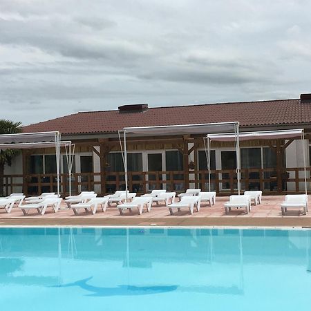 Hotel Restaurant - Le Vieux Pigeonnier Loubressac Exterior photo